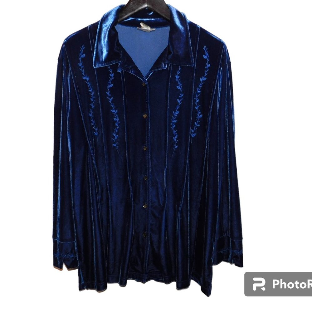 Freeport Studio Button Up Velour Top Size 2x - image 1